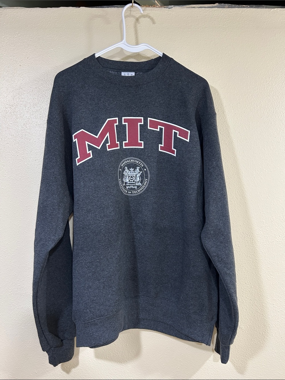 Good Looking MIT Crewneck Men’s Large, NWOT Retail $49